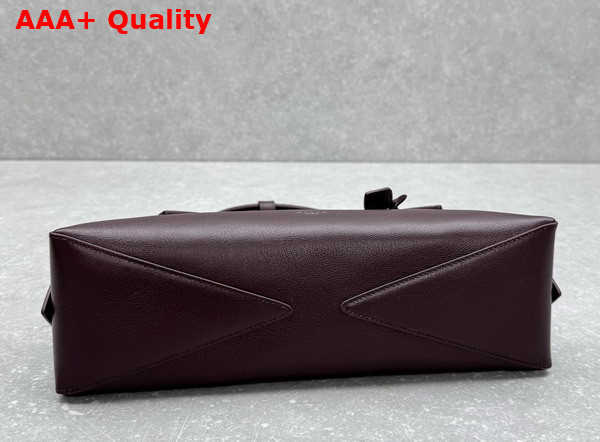 Alaia Le Teckel Medium Bag in Bordeaux Goatskin Replica