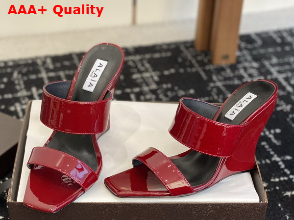 Alaia Wave Mules in Patent Leather Red Replica