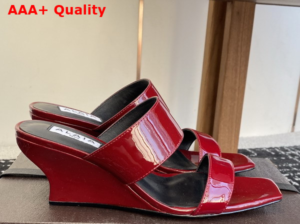 Alaia Wave Mules in Patent Leather Red Replica