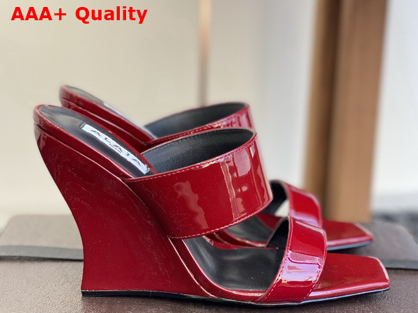 Alaia Wave Mules in Patent Leather Red Replica