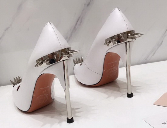 Alexander McQueen Punk Stud Pump in White Calfskin with Silver Stud Replica