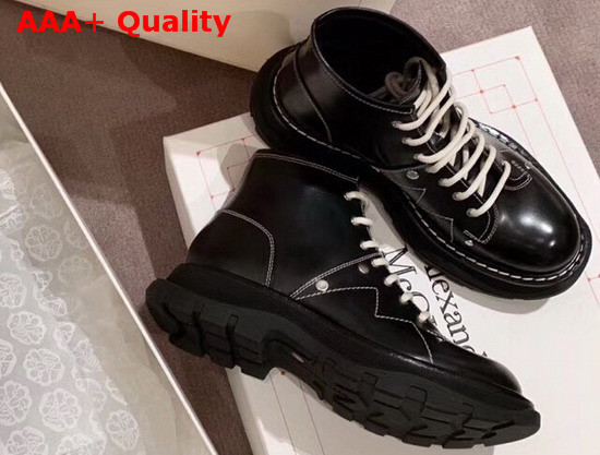 Alexander McQueen Tread Lace Up Boot in Black Shiny Calfskin Leather Replica