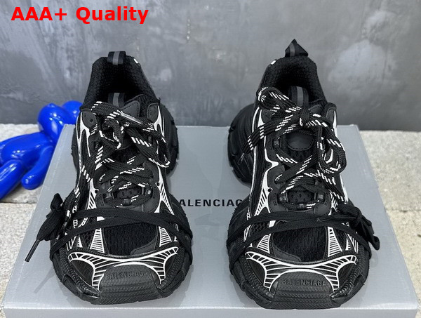 Balenciaga 3XL Sneaker in Black and White Mesh and Polyurethane Replica