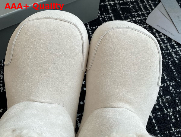 Balenciaga Alaska Fur Bootie in White Split Calfskin and Synthetic Material Replica
