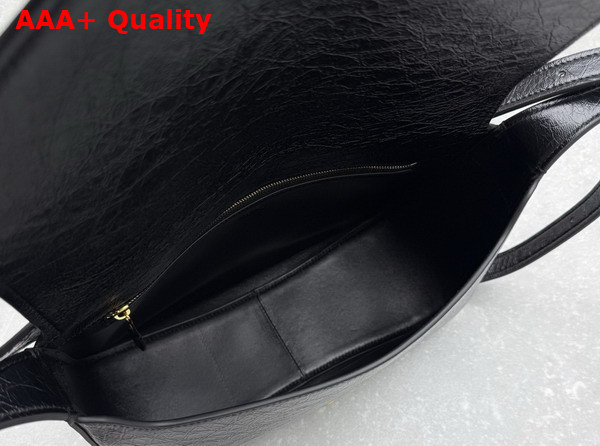 Balenciaga Clicca Shoulder Bag Medium in Black Arena Leather Replica
