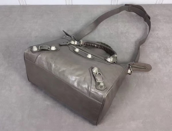 Balenciaga Giant City Handbag in Grey Lambskin with Silver Metal Hardware For Sale