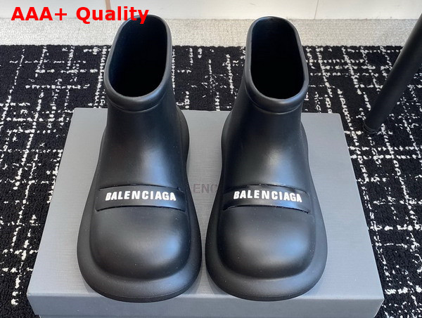 Balenciaga Hummer Rain Boot in Black Rebber Replica