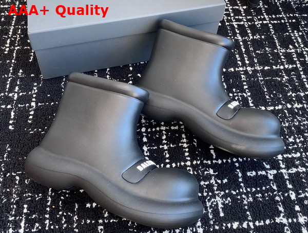 Balenciaga Hummer Rain Boot in Black Rebber Replica