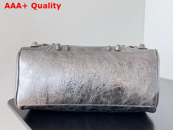 Balenciaga Le Cagole Medium Duffle Bag in Silver Metallized Arena Lambskin Replica