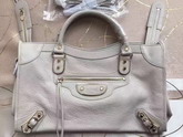 Balenciaga Metallic Edge City Bag in Beige Shiny Grained Goatskin with Gold Metal For Sale
