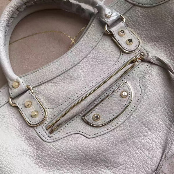 Balenciaga Metallic Edge City Bag in Beige Shiny Grained Goatskin with Gold Metal For Sale