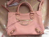 Balenciaga Metallic Edge City S in Light Pink Shiny Grained Goatskin with Gold Metal For Sale
