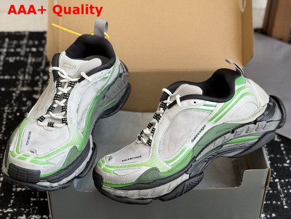 Balenciaga Triple S2 Sneaker in Grey and Green Polyurethane and Polyester Replica