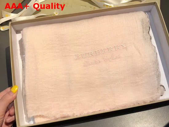 Burberry Long Cashmere Scarf in Beige Replica