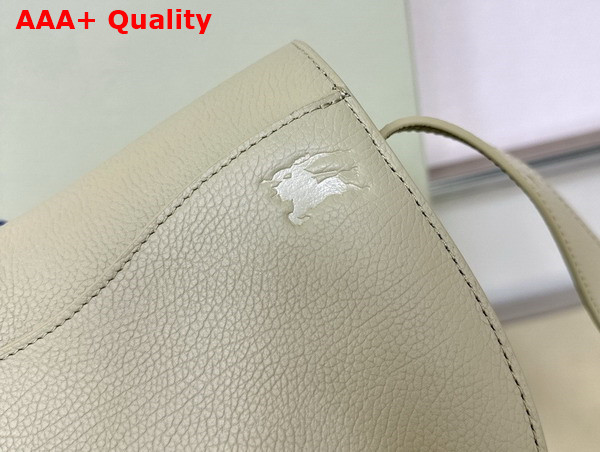 Burberry Medium Rocking Horse Bag in Hunter Grainy Leather Replica