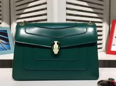 Bvlgari Serpenti Forever Flap Cover Bag in Emerald Green Smooth Calf Leather For Sale