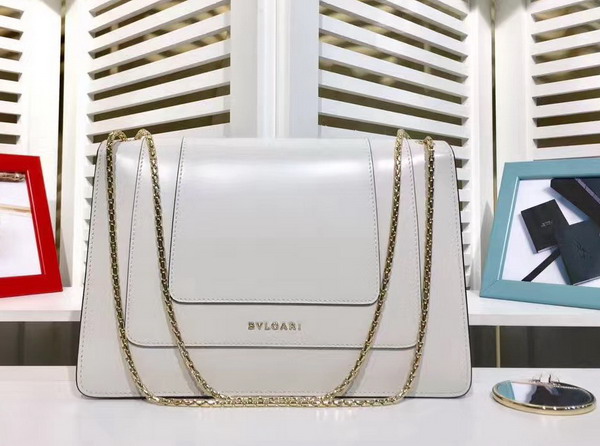 Bvlgari Serpenti Forever Medium Flap Cover Bag in White Calfskin Featuring The Scaglie Beads Motif in Emerald Green and Cloud Topaz Quartzes For Sale