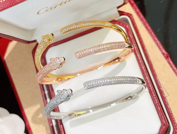 Cartier Panthere de Cartier Bracelet Rose Gold Onyx Emeralds Diamonds Replica