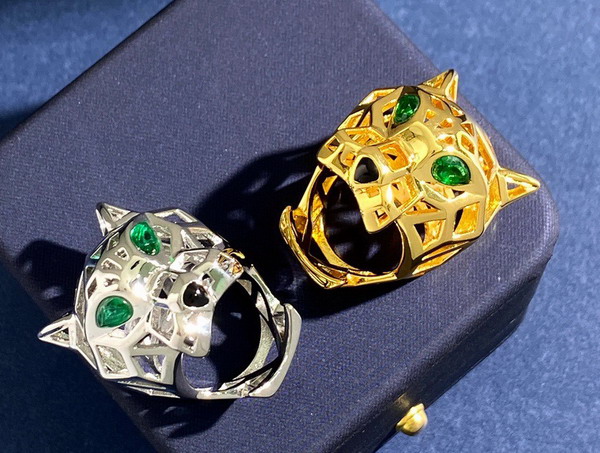 Cartier Panthere de Cartier Ring White Gold Tsavorite Garnets Onyx Replica