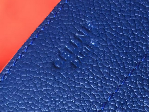 Celine Medium Luggage Phantom Handbag in Blue Grained Calfskin for Sale