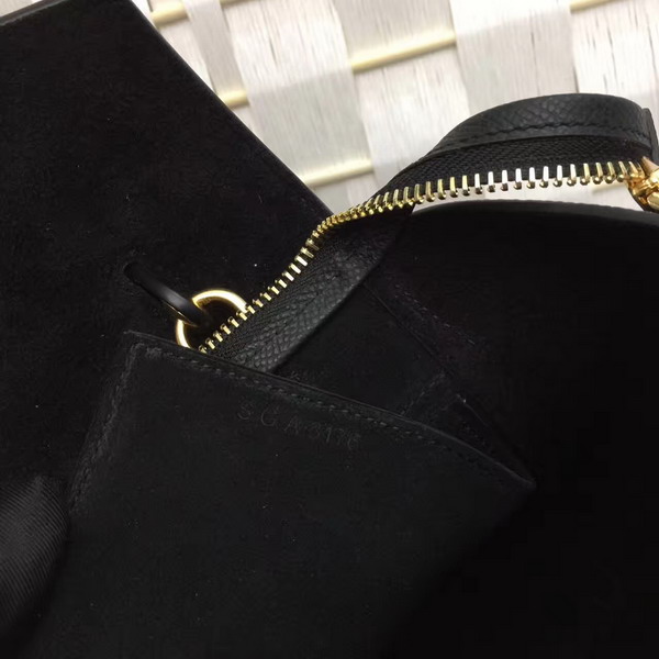 Celine Micro Belt Handbag in Black Grained Calfskin For Sale