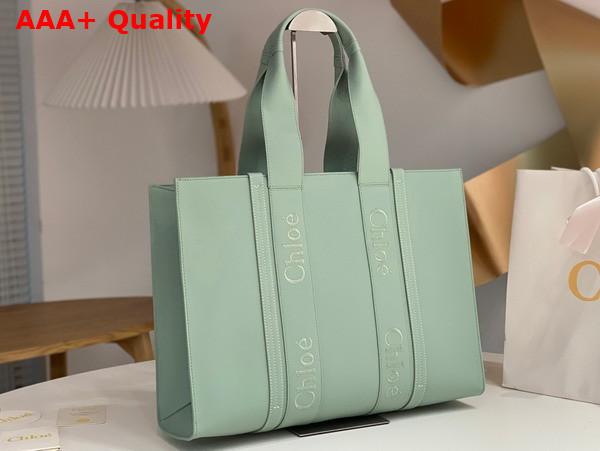 Chloe Large Woody Tote Bag in Bay Green Smooth Calfskin with Chloe Logo Replica