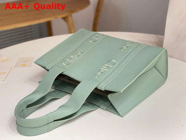 Chloe Medium Woody Tote Bag in Bay Green Smooth Calfskin with Chloe Logo Replica