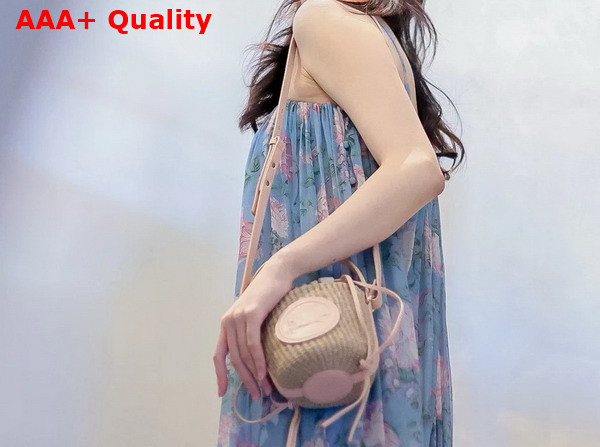 Chloe Mini Horse Medal Basket in Natural Fibers Apricot Pink Replica