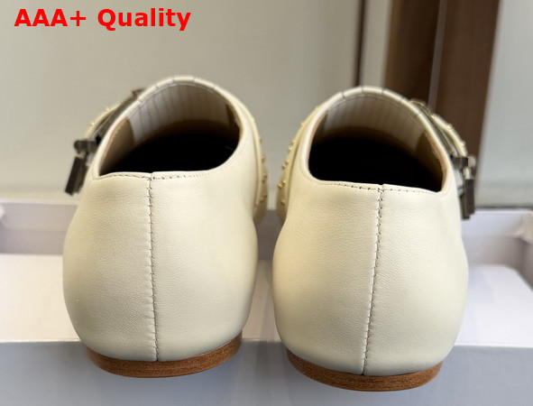 Chloe Susanna Flat in Eggshell Buffalo Leather Replica