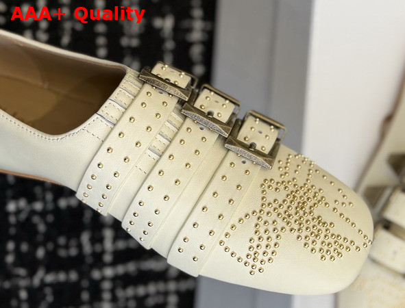 Chloe Susanna Flat in Eggshell Buffalo Leather Replica