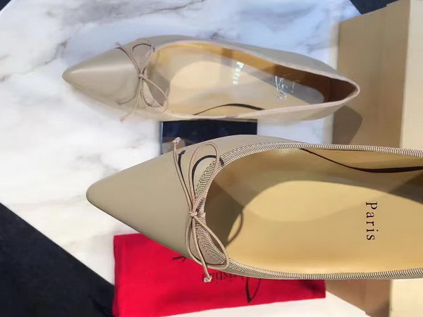 Christian Louboutin Solasofia Flat in Beige Calf Leather For Sale