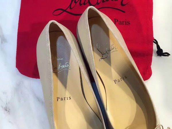 Christian Louboutin Solasofia Flat in Beige Calf Leather For Sale