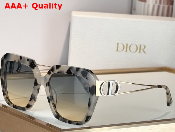 Dior 30Montaigne B7I White Square Sunglasses Replica