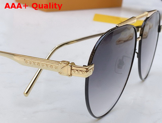 Louis Vuitton Pilot Sunglasses Gold Color Monogram Patterned Lenses Replica