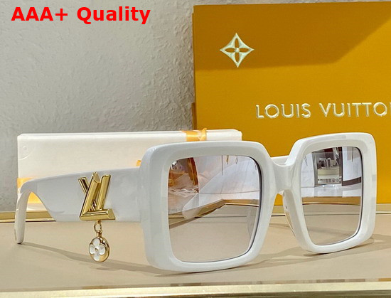 Louis Vuitton Twist Sunglasses in White Replica