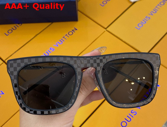 Louis Vuitton Womens Sunglasses Damier Patterned Frame Gold Replica