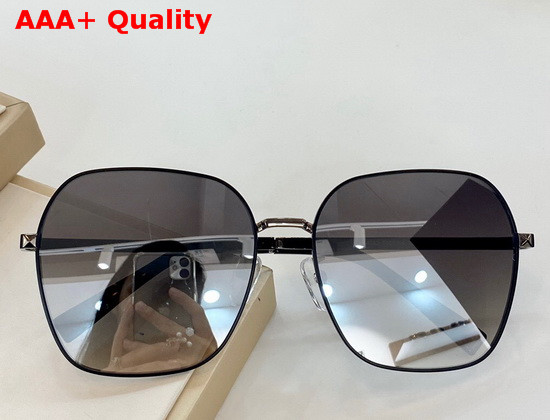 Valentino Oversized Metal Frame Sunglasses with Studs Blue Replica