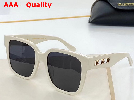Valentino Square Acetate Sunglasses in Black with Studs Replica