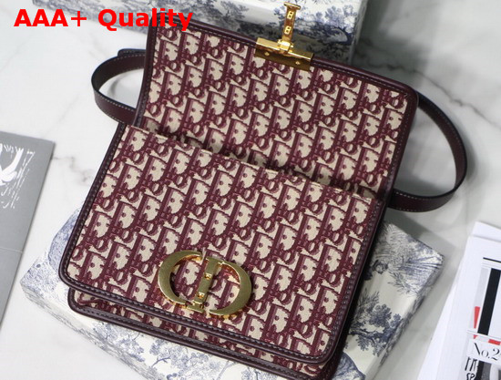 Dior 30 Montaigne Dior Oblique Bag in Burgundy Replica