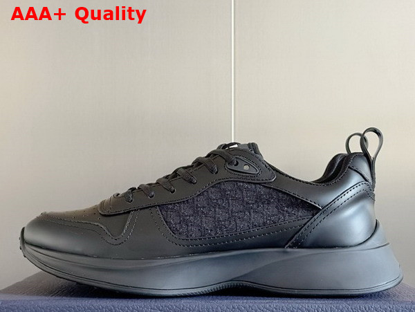Dior B25 Runner Sneaker Black Smooth Calfskin and Dior Oblique Jacquard Replica