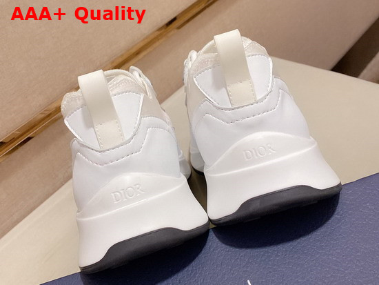 Dior B25 Runner Sneaker White Smooth Calfskin Dior Oblique Canvas and Technical Mesh Replica