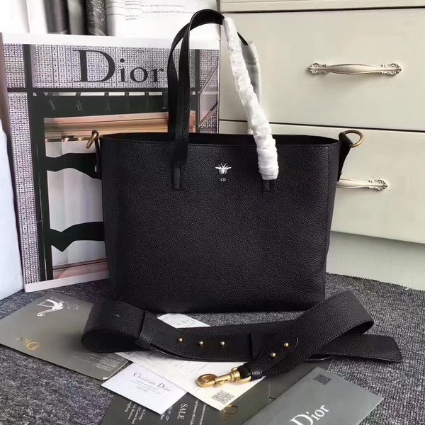 Dior Bee Shopping Bag in Black Grained Calfskin For Sale