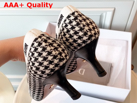 Dior Black and White Jadior Houndstooth Wool Pump Replica