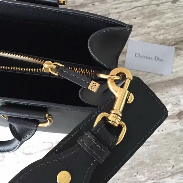 Dior D Bee Tote Handbag in Black Smooth Calfskin For Sale