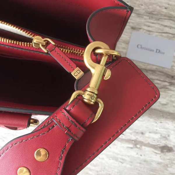 Dior D Bee Tote Handbag in Red Smooth Calfskin For Sale
