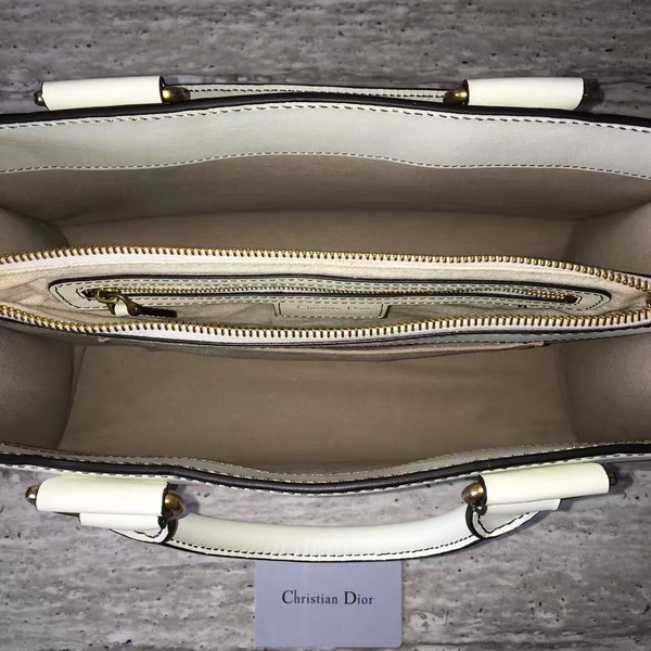 Dior D Bee Tote Handbag in White Smooth Calfskin For Sale