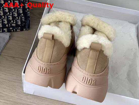 Dior D Connect Sneaker in Nude Leather with Shearling lining Replica