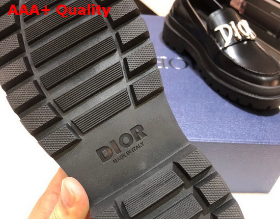 Dior D Dior Loafers in Black Calfskin Replica