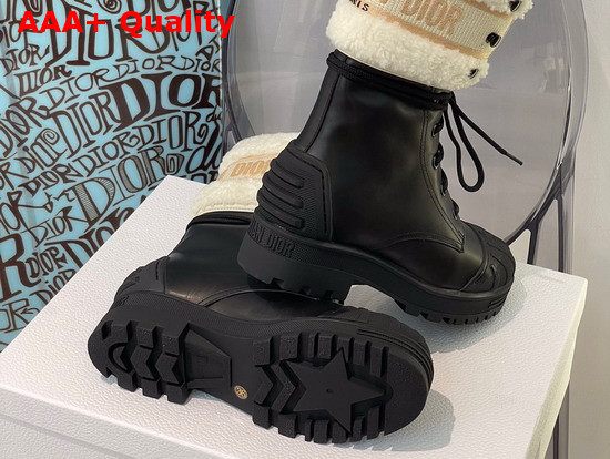 Dior D Major Ankle Boot Black Calfskin and Beige Lambskin Wool Replica
