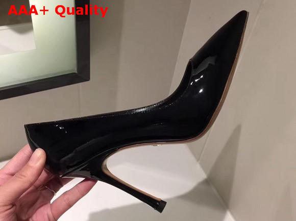 Dior D Stiletto High Heeled Shoe in Black Patent Calfskin Leather Replica